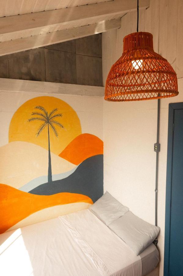 Sea Wolf Surf Hostel Florianopolis Exterior photo